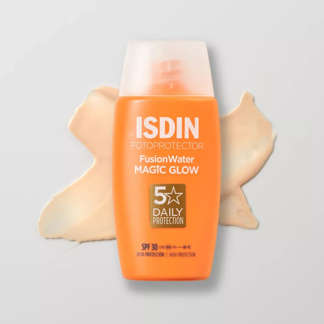 ISDIN Fusion Water Magic Glow SPF30 50ml - Derma y Laser Boutique